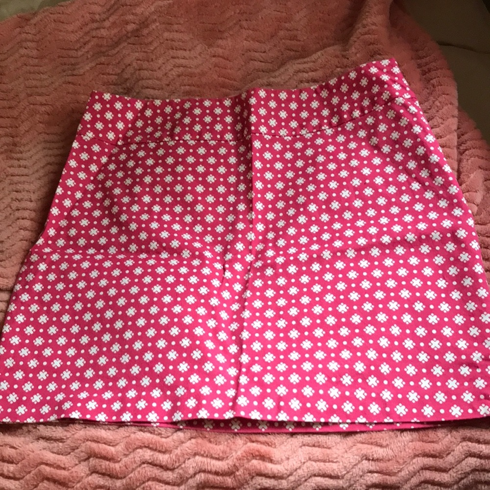 Old Navy pink & white mini skirt size 2